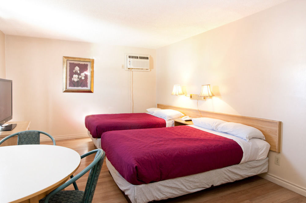 Horizon Motel Saint Albert Exteriér fotografie